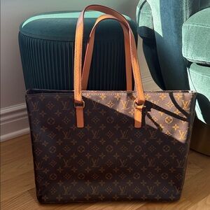Brown tote bag